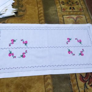 Çiçekli salon takımı